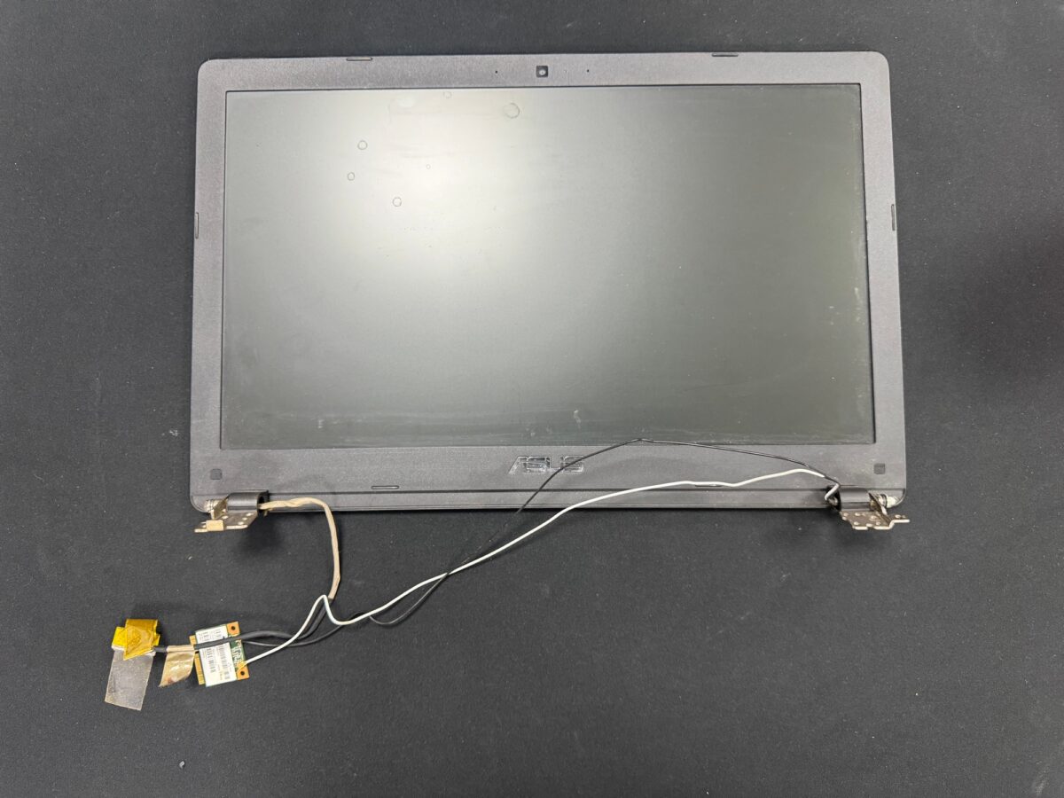 ASUS X550C LAPTOP PARÇALARI ( AÇIKLAMAYI OKUYUNUZ ) - Görsel 3