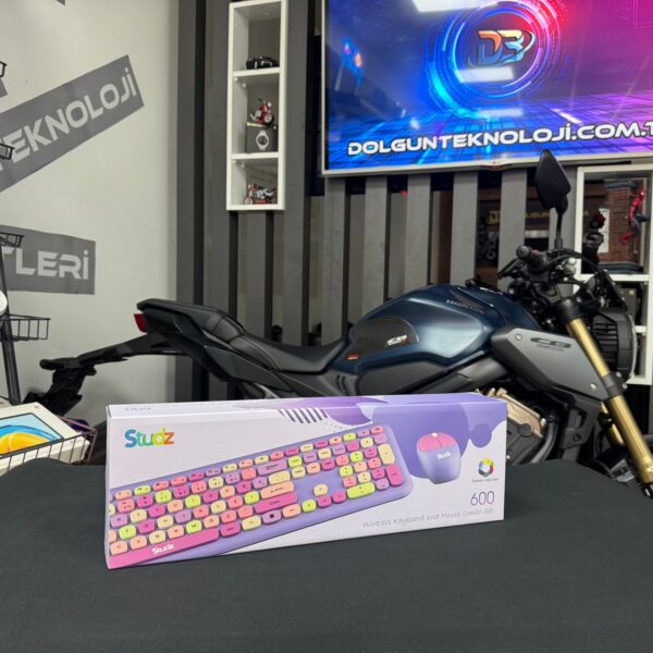 Studz M600 Mor Kablosuz Klavye Mouse Seti
