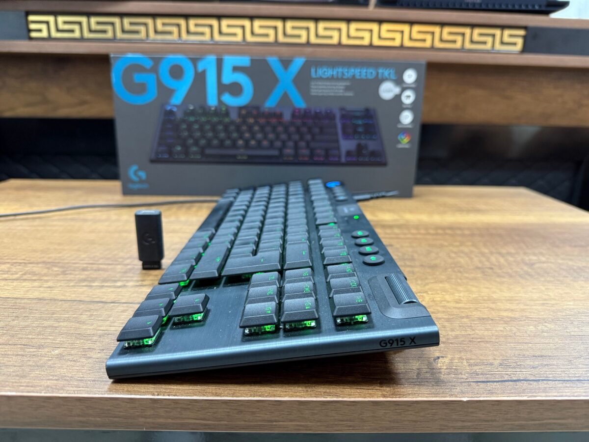 Logitech G915 X Lightspeed TKL 920-012721 RGB Tactile Switch Kablolu/Kablosuz İngilizce Q Mekanik Oyuncu Klavyesi (İKİNCİ EL) - Görsel 4
