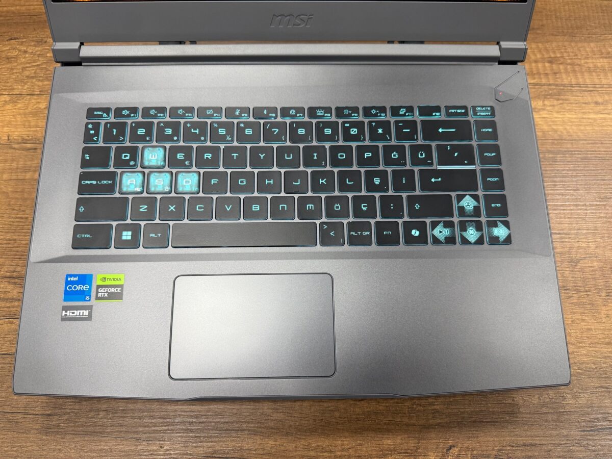 MSI Thin 15 B12UC-2636XTR Intel Core i5 12450H 16GB RAM 512GB SSD RTX3050 15.6” FHD 144Hz (İKİNCİ EL) - Görsel 2