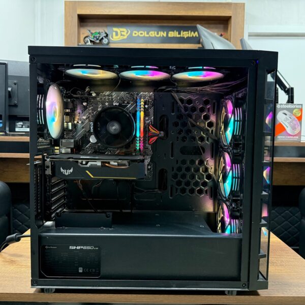 GameBooster Kasa AMD Ryzen 5 1600 16GB RAM 480GB SSD GTX1650 Gaming PC (İKİNCİ EL)