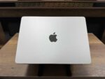 Apple MacBook Air M2 8GB RAM 256GB SSD 13.6” Yıldız Işığı (İKİNCİ EL) - Görsel 5