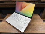 Asus VivoBook 17 X712DA AMD Ryzen 5 3500U 20GB 512GB SSD 17.3" FHD (İKİNCİ EL) - Görsel 4