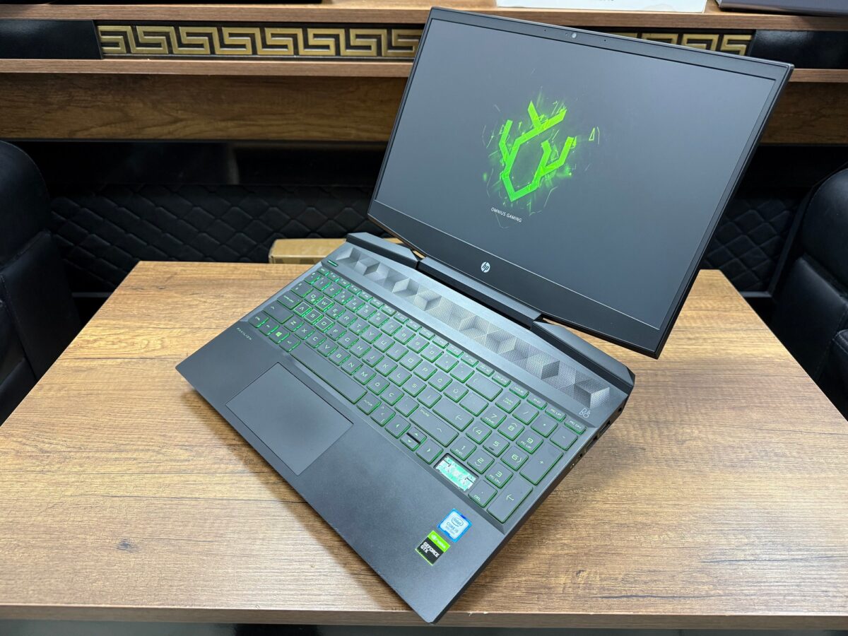 HP Pavilion Gaming 15-DK0006NT Intel Core i5 9300H 16GB 512GB SSD GTX1650 15.6” FHD (KUSURLU İKİNCİ EL) - Görsel 4