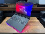 Asus ROG Strix Scar 18 G835LX-SA000W Intel Core Ultra 9 275HX 64GB RAM 4TB SSD W11 RTX5090 18” WQXGA 240Hz (İKİNCİ EL) - Görsel 4