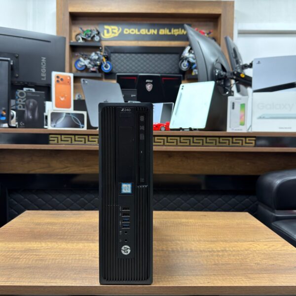 HP Z240 SFF Workstation Intel Xeon E3-1225 v5 16GB RAM 500GB HDD (İKİNCİ EL)