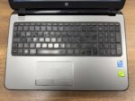 HP 15-R203NT Intel Core i5 5200U 6GB RAM 240GB SSD 820M 15.6” HD L0E80EA (İKİNCİ EL) - Görsel 2