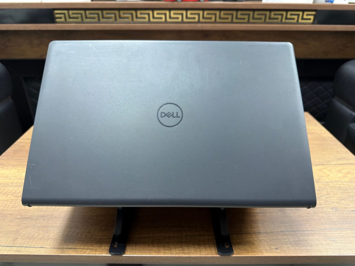 Dell Vostro 15 3510 Intel Core i5 1135G7 8GB RAM 512GB SSD W10 15.6” FHD (İKİNCİ EL) - Görsel 3