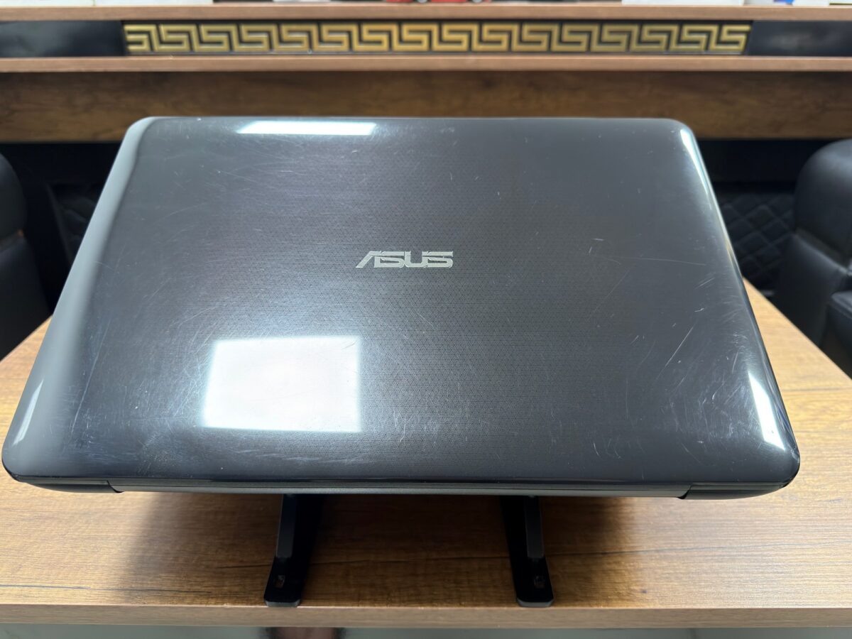 Asus X555LN-XO437H Intel Core i5 5200U 4GB RAM 240GB SSD 840M 15.6” HD (İKİNCİ EL) - Görsel 3