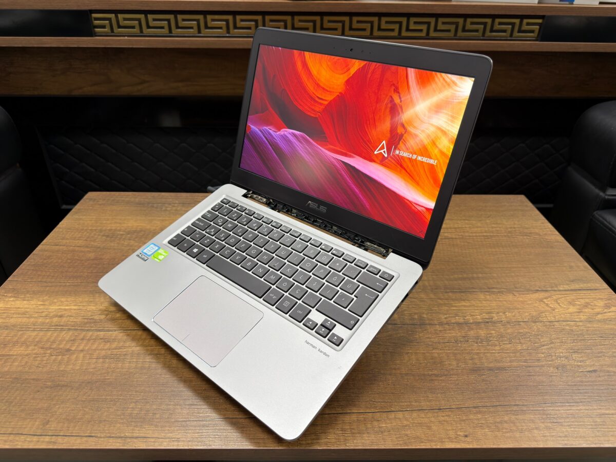 Asus ZenBook UX310UQ-GL400T Intel Core i7 7500U 8GB RAM 512GB SSD 940MX 13.3” FHD (İKİNCİ EL) - Görsel 4