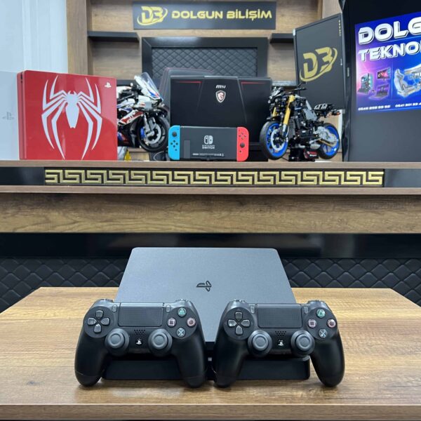 PlayStation 4 Slim kırık 1 TB Çift Kol  Playstation4 - ps4 - PS4 - Ps4 (İKİNCİ EL)