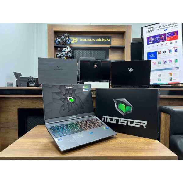 Monster Tulpar T5 V21.7 Intel Core i7 11800H 16GB 512GB SSD RTX3070 15.6" QHD 165Hz (İKİNCİ EL)