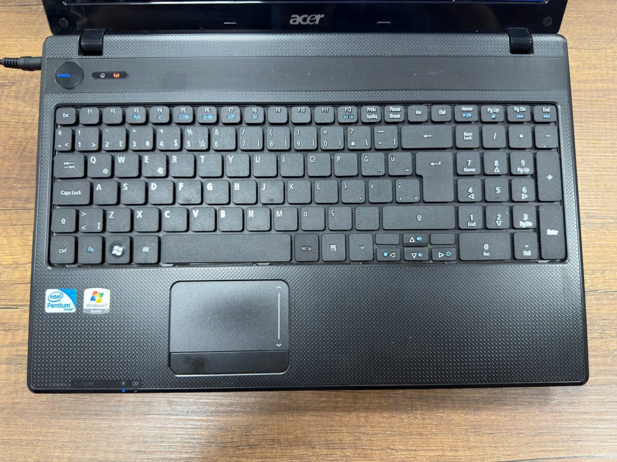 Acer Aspire 5736Z P4500 4GB 240SSD Dizüstü Bilgisayar (İKİNCİ EL) - Görsel 2