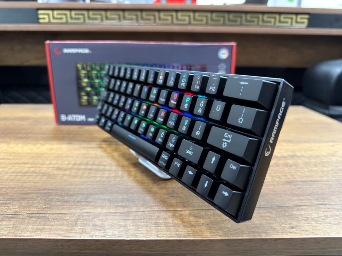 Rampage ATOM Siyah Type-C RGB Backlight Blue Switch Mekanik Oyuncu Klavye (İKİNCİ EL) - Görsel 4