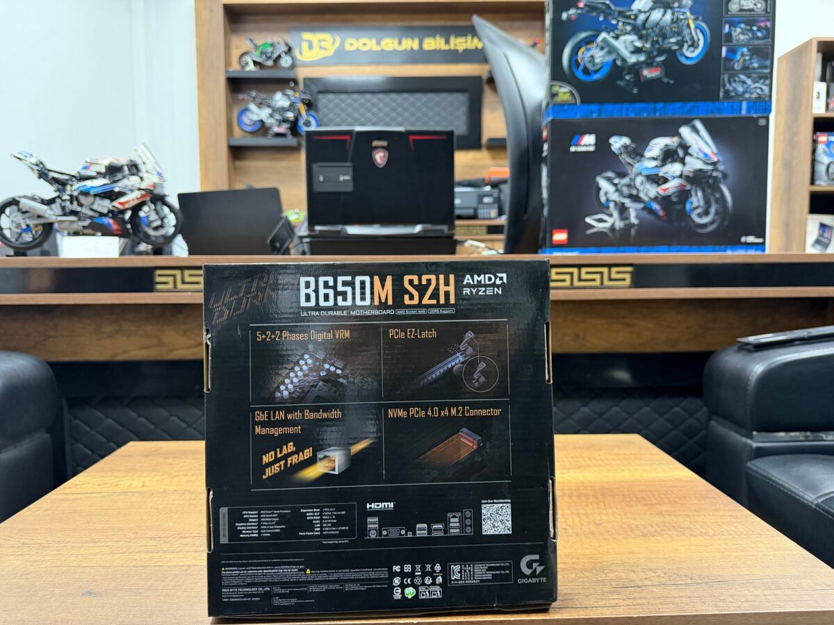 Gigabyte B650M S2H AMD Soket AM5 DDR5 6400MHz mATX Gaming Anakart - Görsel 2