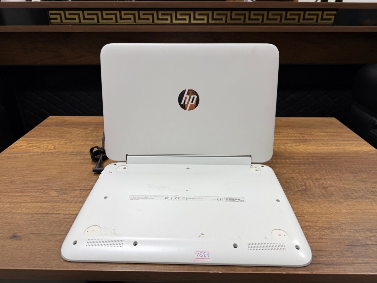 HP X360 11-P100NT Celeron N2840 2GB 32GB 11.6” HD DOKUNMATİK W6X07EA (İKİNCİ EL) - Görsel 3