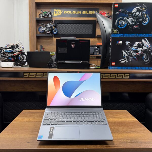 Lenovo İP Slim 3 83K10011TR İ7-13620H 16Gb 512Ssd 15,3" (İKİNCİ EL)