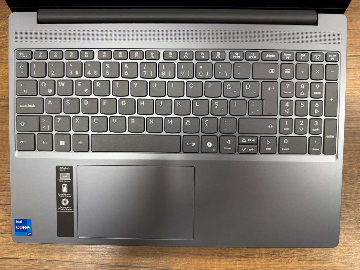 Lenovo İP Slim 3 83K10011TR İ7-13620H 16Gb 512Ssd 15,3" (İKİNCİ EL) - Görsel 2