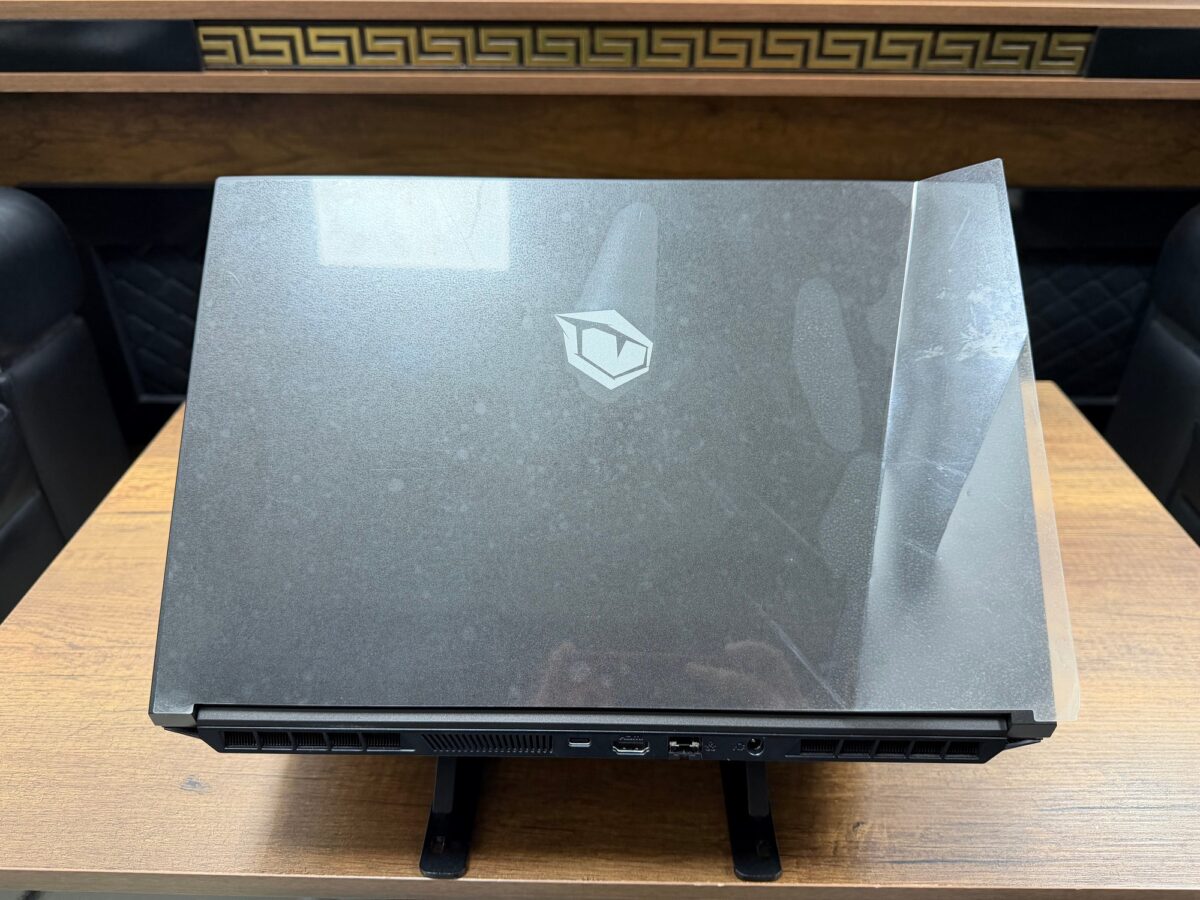 Monster Abra A5 V20.5.4 i5-13420H 32GB 1TB SSD RTX3050 15.6” FHD 144Hz (İKİNCİ EL) - Görsel 3