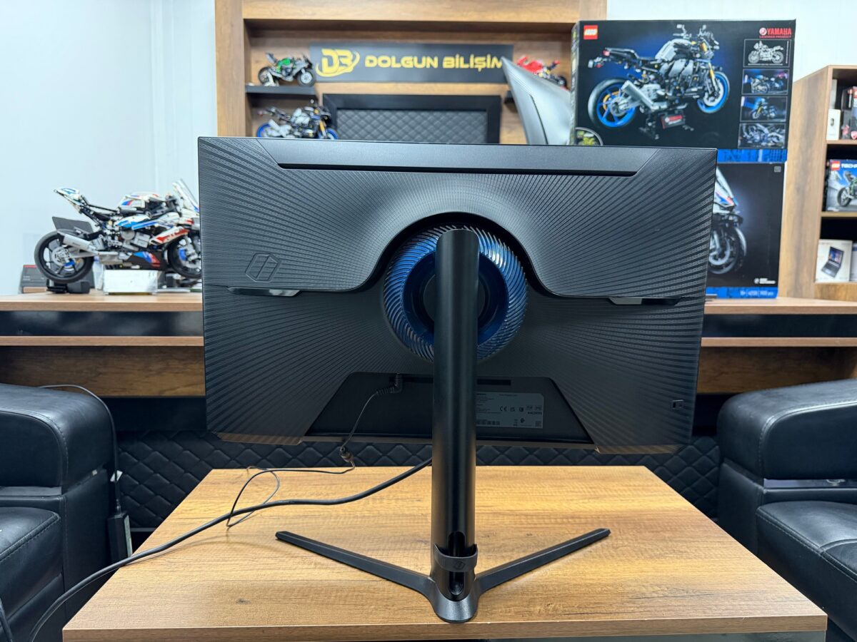 Samsung Odyssey G5 LS27CG510EUXUF 27" 1MS 2K Pivot 165 Hz Oyuncu Monitörü (İKİNCİ EL) - Görsel 5