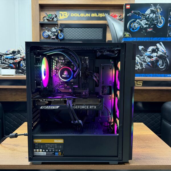 Segotep Axe 5 R5-7500F 16GB DDR5 1TB SSD RTX5070 12GB Gaming Kasa