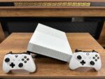Microsoft Xbox One S 1TB Çift Kol (İKİNCİ EL)