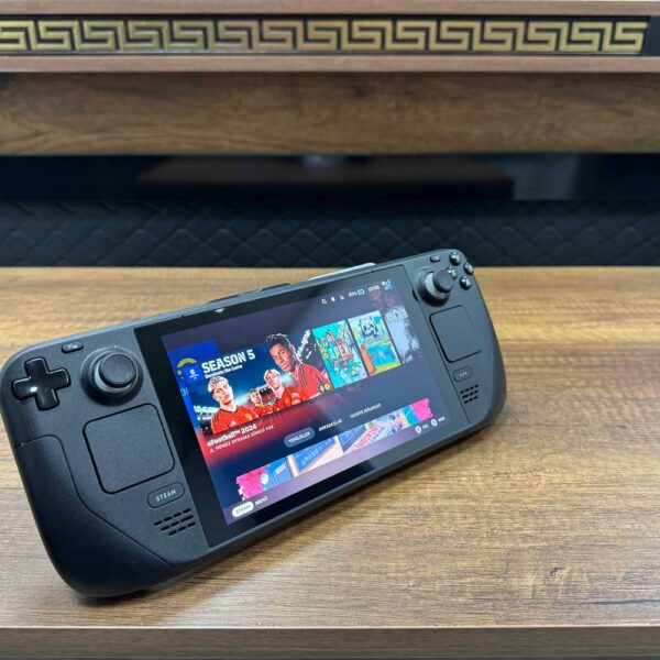 Valve Steam Deck 64GB Oyun Konsolu+256GB Samsung Hafıza Kartı (İKİNCİ EL)