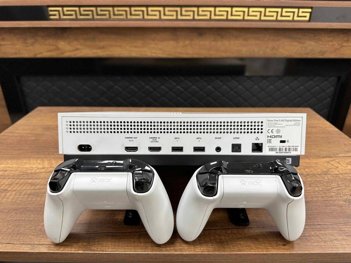 Microsoft Xbox One S 1TB Çift Kol (İKİNCİ EL) - Görsel 7