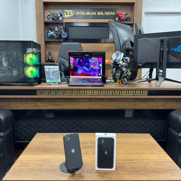iPhone 11 64 GB Siyah Telefon (İKİNCİ EL) 