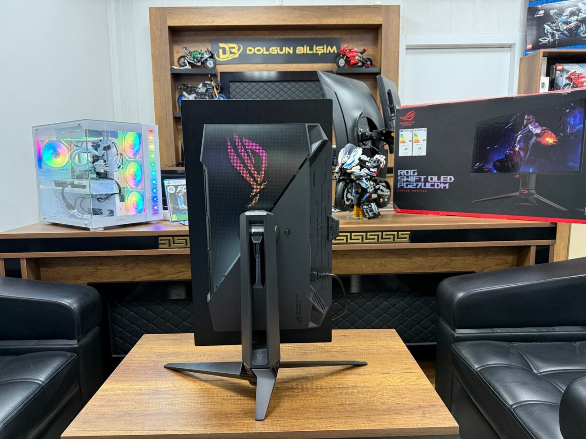 Asus ROG Swift OLED PG27UCDM 26.5" 0.03 ms 4K Pivot 240 Hz OLED Monitör (İKİNCİ EL) - Görsel 5
