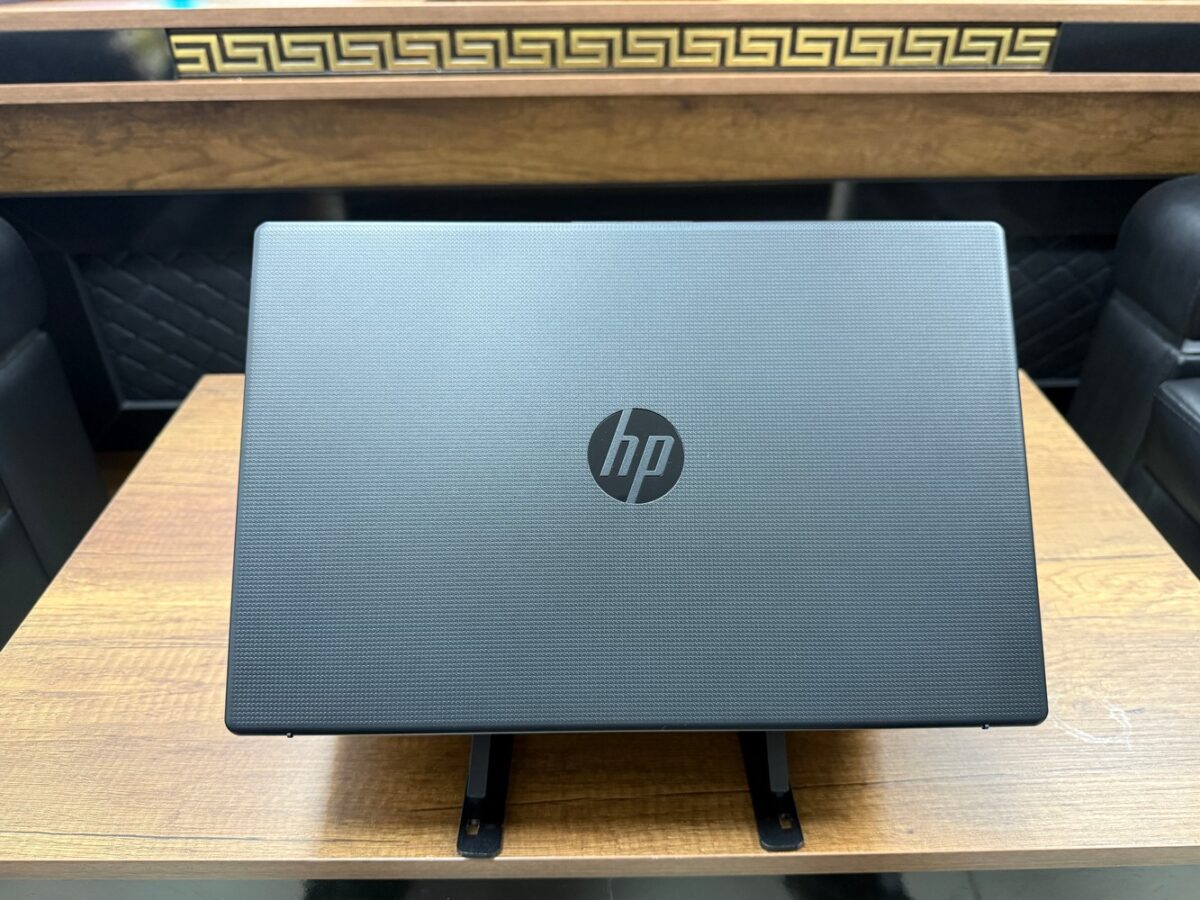 HP 15-FC0060NT AMD Ryzen 5 7520U 16GB 512GB 15.6" FHD 8M1T2EA Dizüstü Bilgisayar (İKİNCİ EL) - Görsel 3