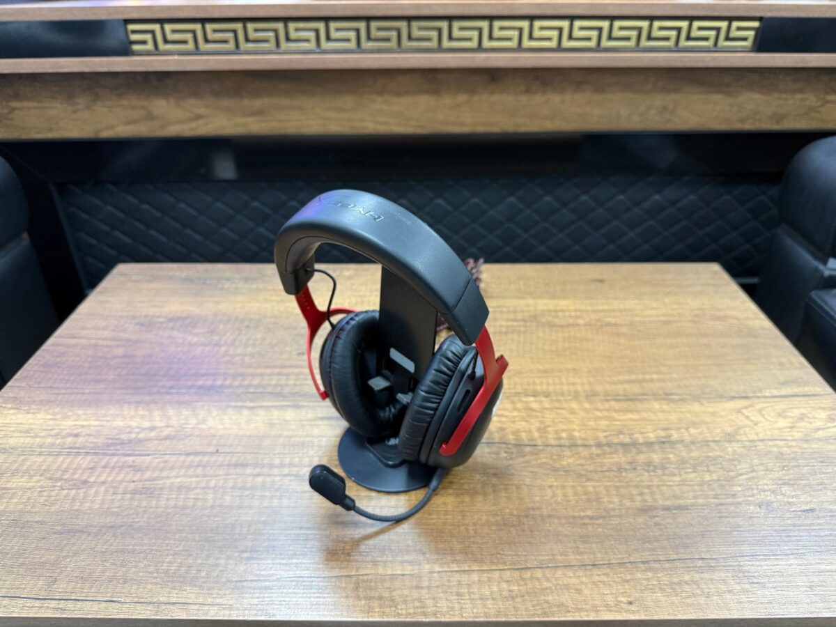 HyperX Cloud II 7.1 Oyuncu Kulaklığı (İKİNCİ EL) - Görsel 3