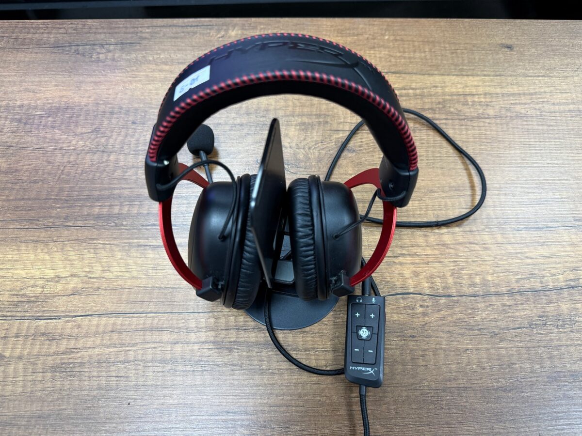 HyperX Cloud II 4P5M0AA KHX-HSCP-RD Kırmızı 7.1 Kulaklık (İKİNCİ EL) - Görsel 2