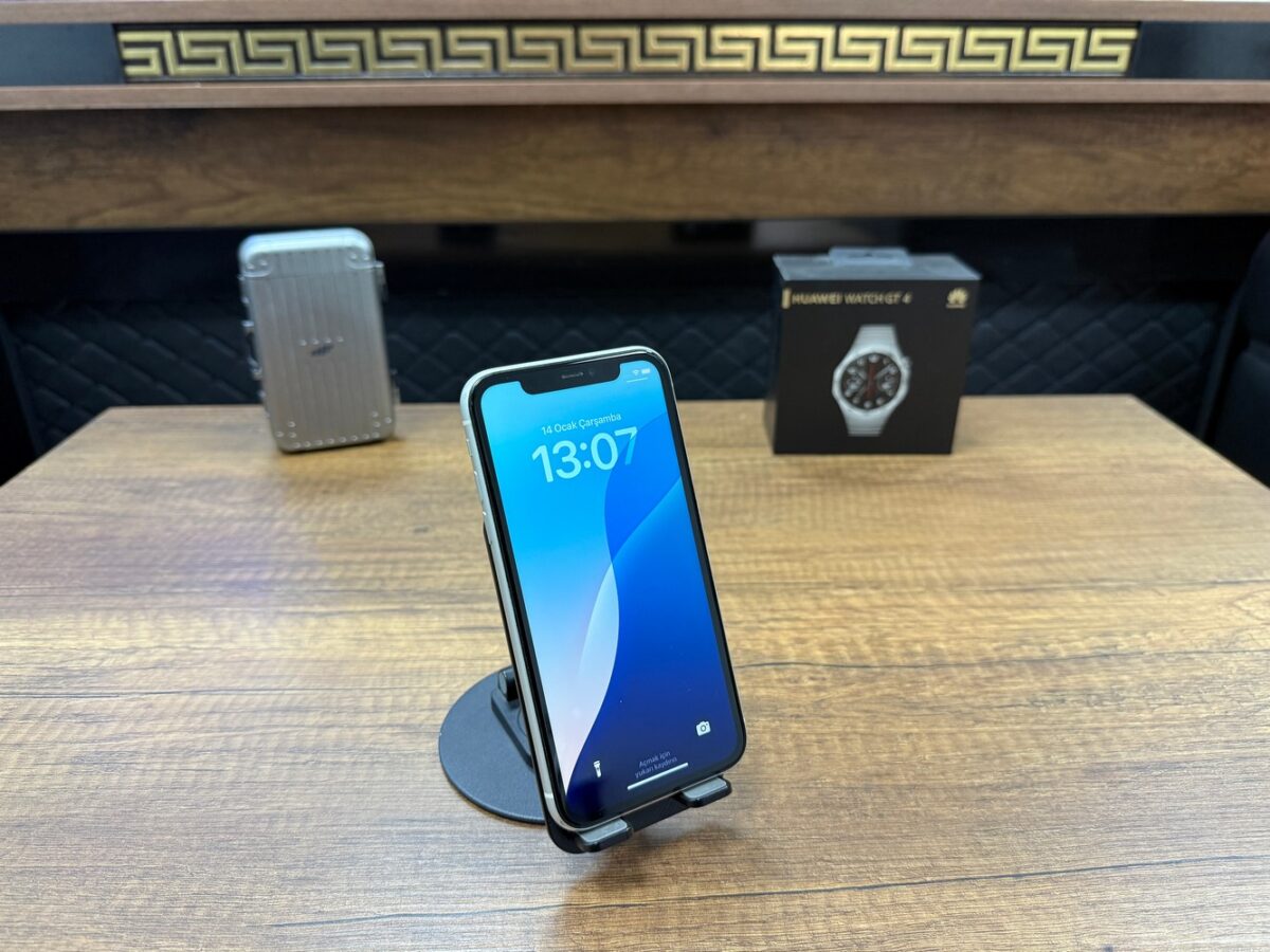 iPhone 11 128GB Beyaz (İKİNCİ EL) - Görsel 3