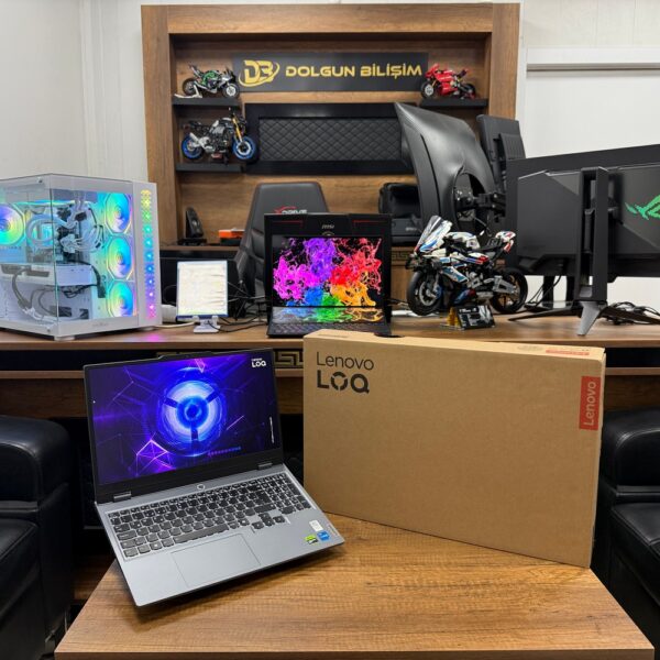 Lenovo LOQ 15IAX9 i5-12600HX 8GB 512GB RTX4050 15.6” FHD 144Hz 83GS00L7TR Oyuncu Laptop (İKİNCİ EL)