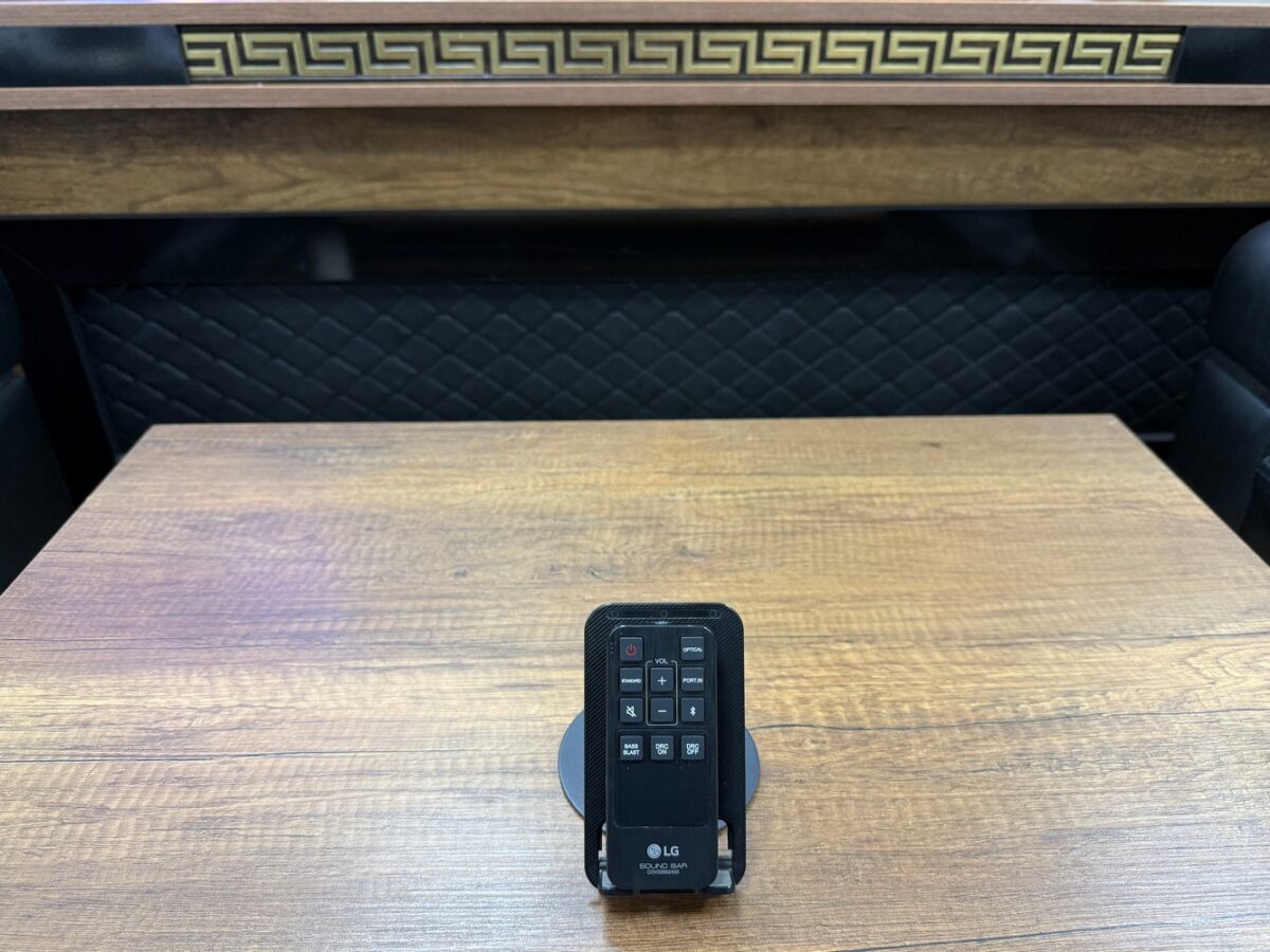 LG Ev Sinema Sistemi Soundbar 40W Bluetooth SK1 (İKİNCİ EL) - Görsel 5