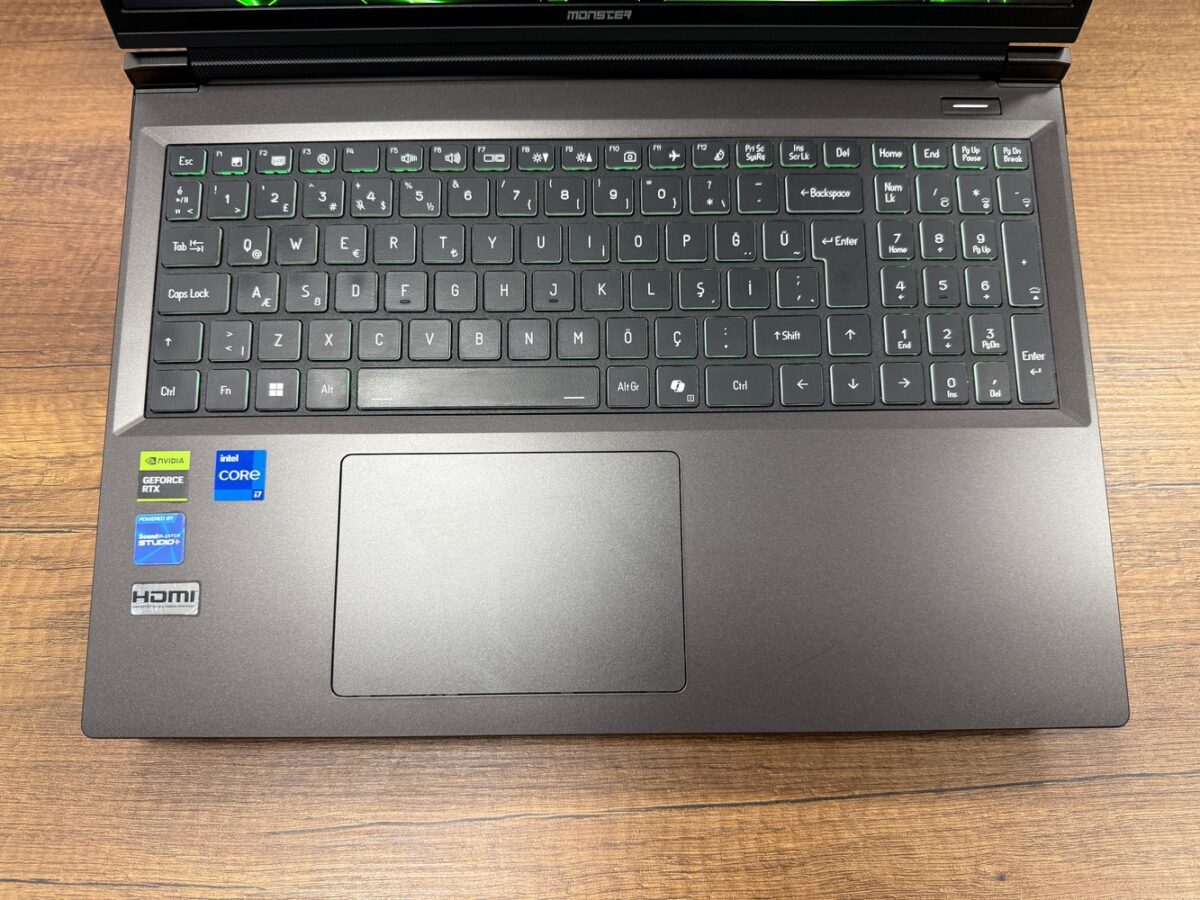 Monster Tulpar T6 V3.3.1 i7-13700HX 32GB 1TB RTX5060 16" W11 WUXGA Oyuncu Bilgisayarı (İKİNCİ EL) - Görsel 2