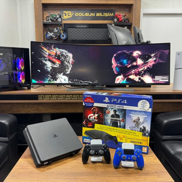 Playstation 4 Slim 500GB Çift Kol Kutulu Oyun Konsolu (İKİNCİ EL)
