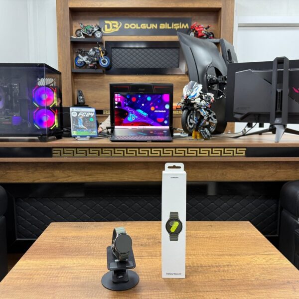 Samsung  Watch 7 4mm Yeşil Kordon Akıllı Saat (İKİNCİ EL)