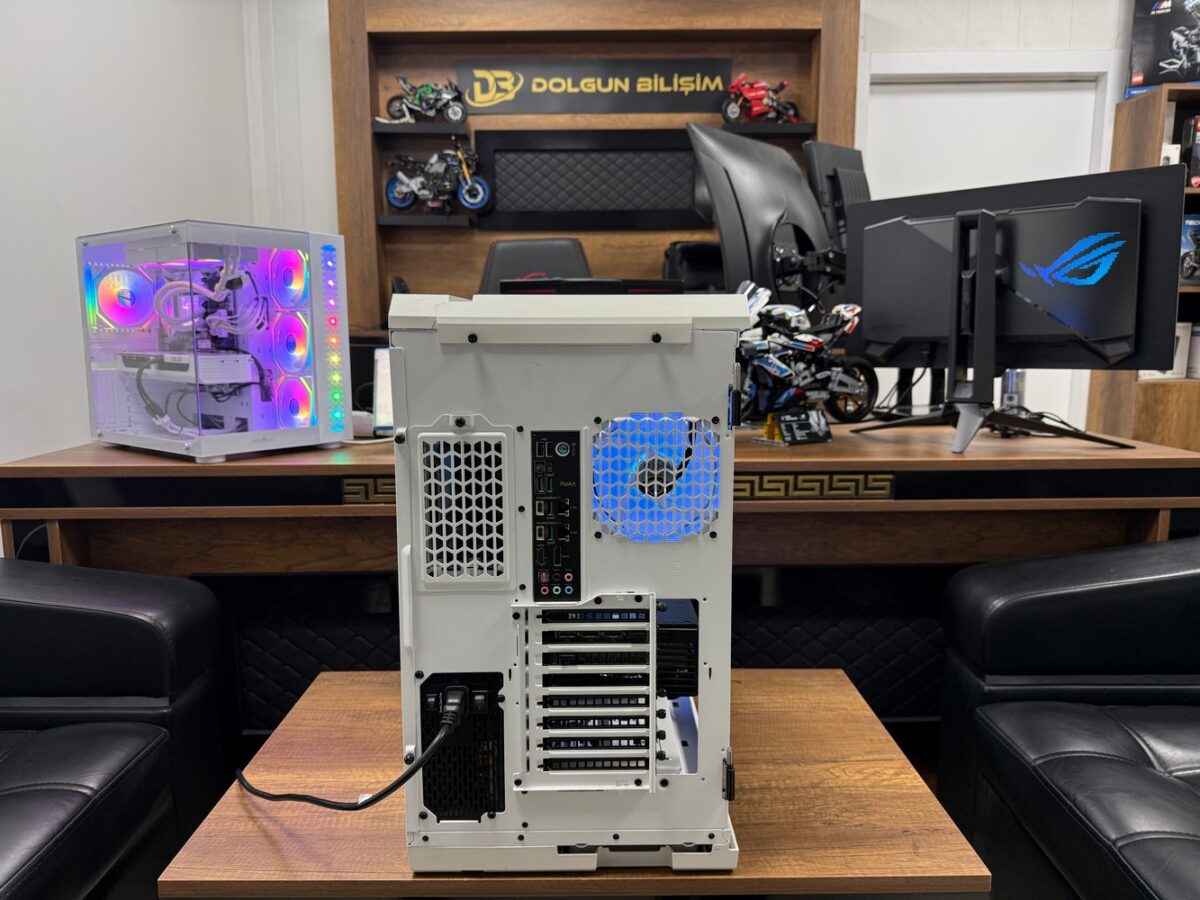 Thermaltake Amd Ryzen 9 5950X 16GB 500GB RTX4080 Super 16GB Beyaz Oyucu Kasa (İKİNCİ EL) - Görsel 4