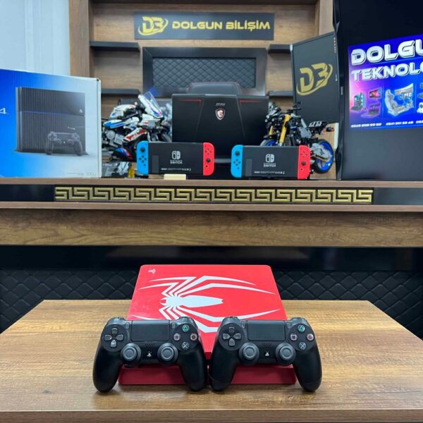 ÖZEL SERİ PlayStation 4 Slim Spiderman 500 GB Çift Kol (İKİNCİ EL)