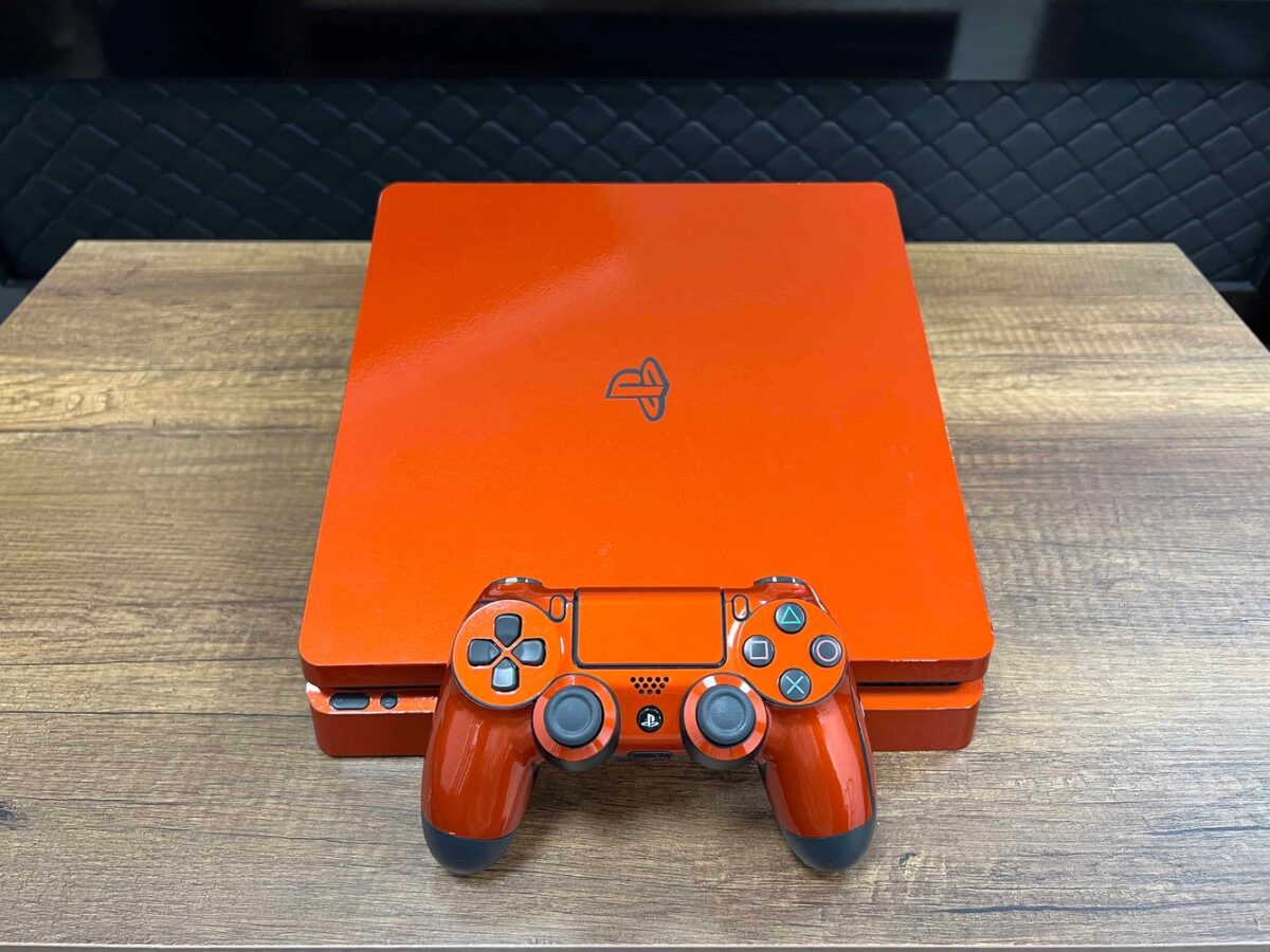 ÖZEL SERİ PlayStation 4 Slim Turuncu 500 GB Tek Kol (İKİNCİ EL) - Görsel 3