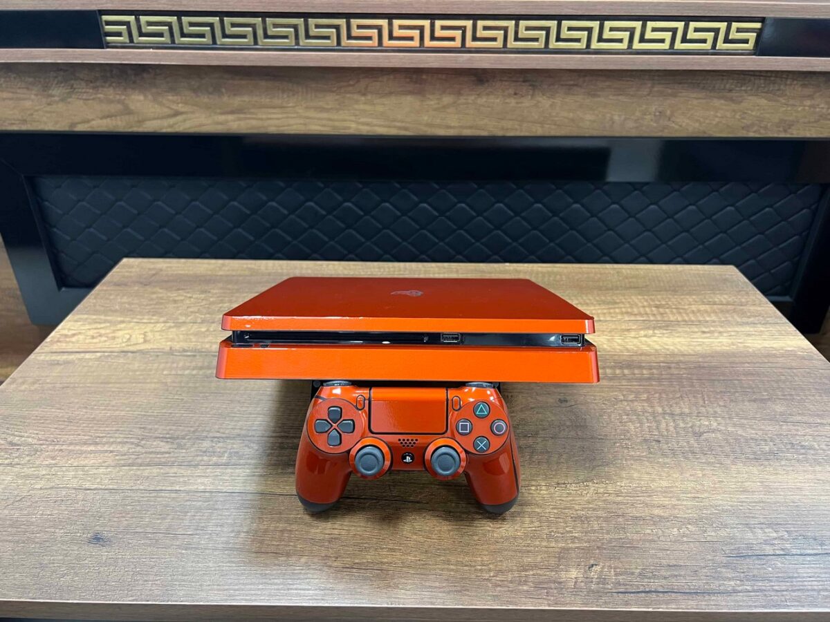 ÖZEL SERİ PlayStation 4 Slim Turuncu 500 GB Tek Kol (İKİNCİ EL) - Görsel 4