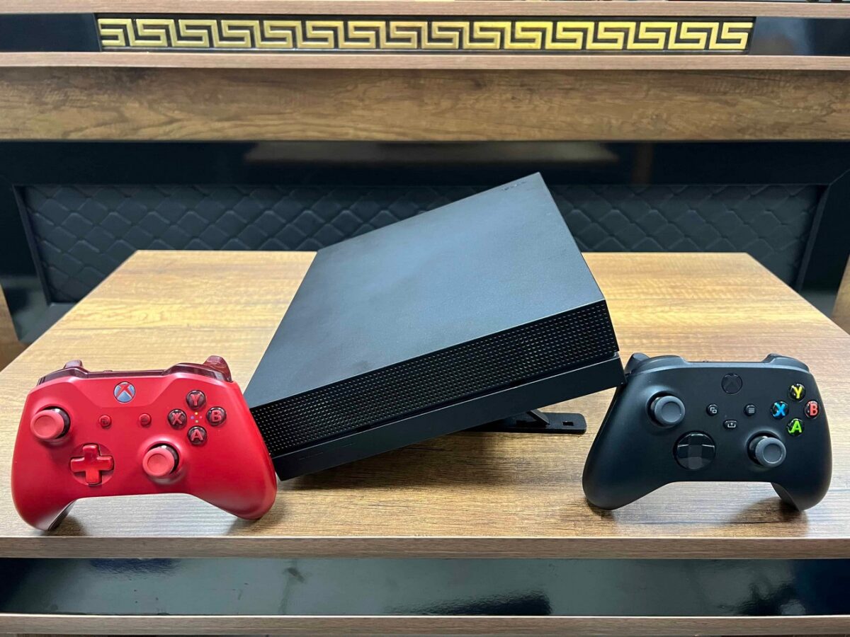 Microsoft Xbox One X 1 TB Çift Kol (İKİNCİ EL) - Görsel 9