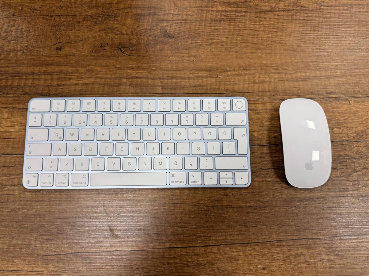 Apple iMac M3 8GB 256GB 24" Mavi MQRQ3TU/A  All In One Bilgisayar (İKİNCİ EL) - Görsel 4