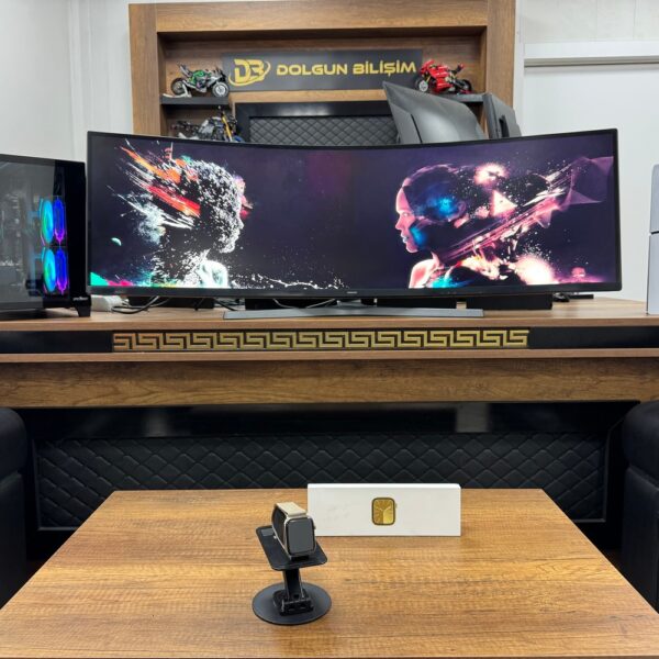 Apple Watch 9 Cellular 45mm Gold Çelik Kordon Akıllı Saat (İKİNCİ EL)