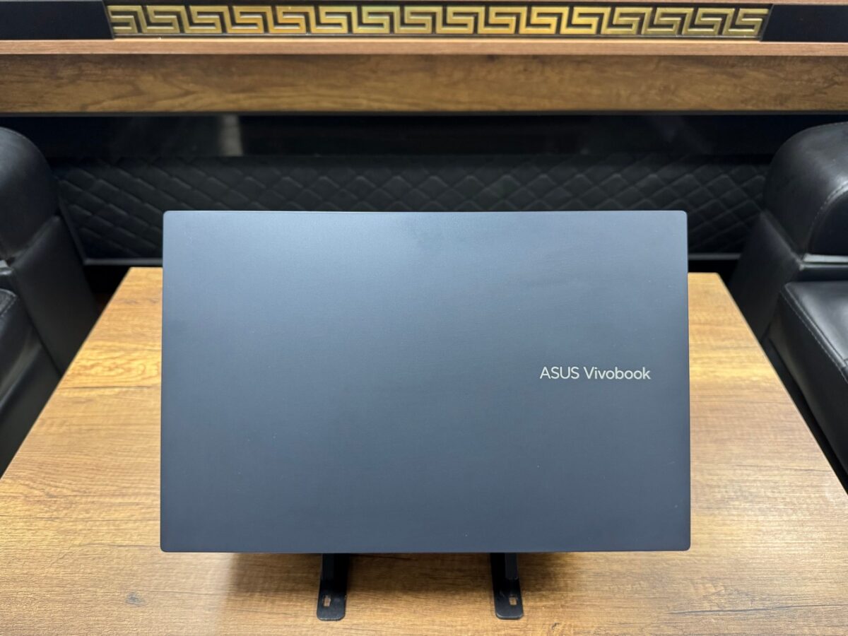 Asus Vivobook 15 X1502ZA-EJ654W i5-1235U 8GB  256GB W11 Iris Xe 15.6" FHD Dizüstü Bilgisayar (İKİNCİ EL) - Görsel 3