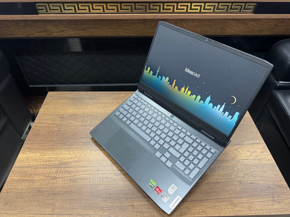 Lenovo IdeaPad Gaming 3 15ARH7 R5 6600H 8GB 512GB RTX3050 15.6" 82SB00UETR Taşınabilir Bilgisayar (İKİNCİ EL) - Görsel 3