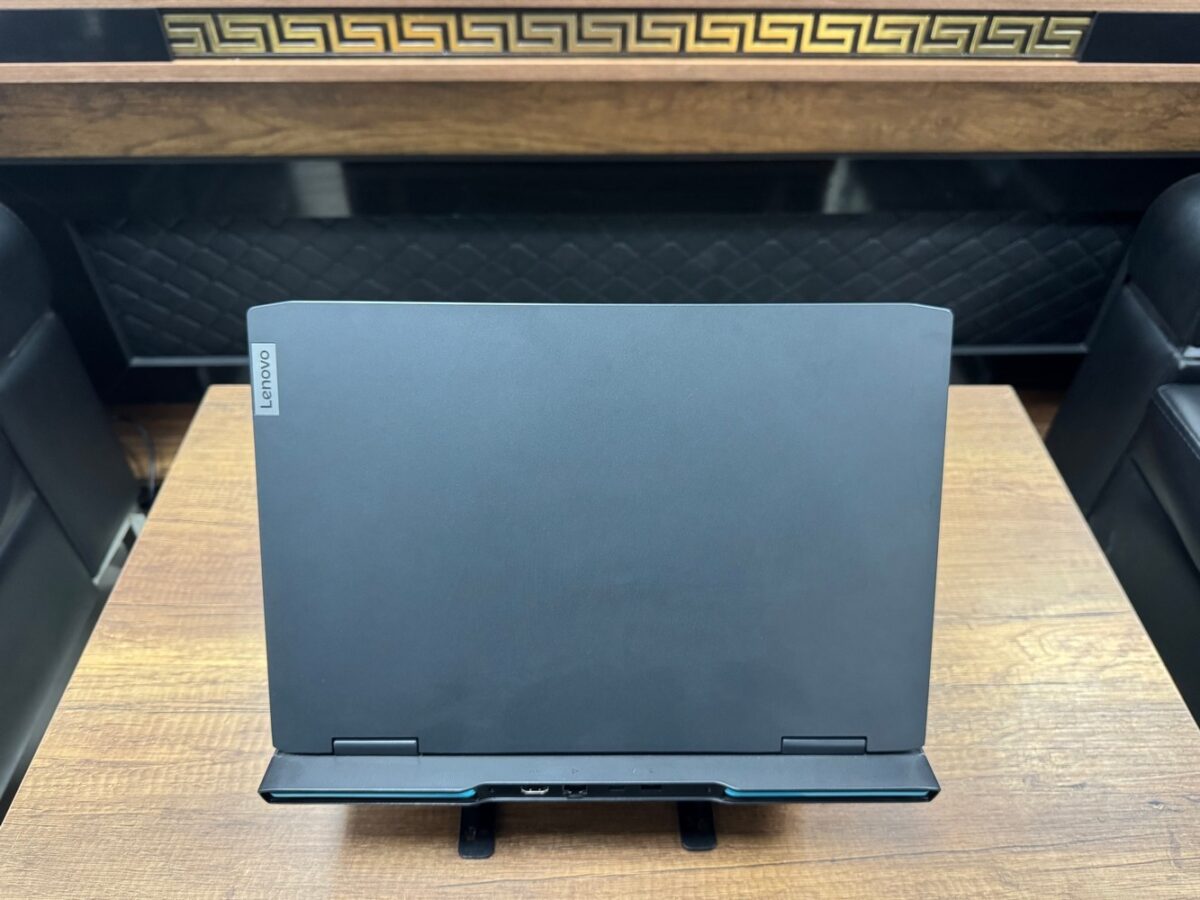 Lenovo IdeaPad Gaming 3 15ARH7 R5 6600H 8GB 512GB RTX3050 15.6" 82SB00UETR Taşınabilir Bilgisayar (İKİNCİ EL) - Görsel 4