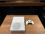 Microsoft Xbox One S Dijital Sürüm Tek Kol Oyun Konsolu (İKİNCİ EL) - Görsel 3